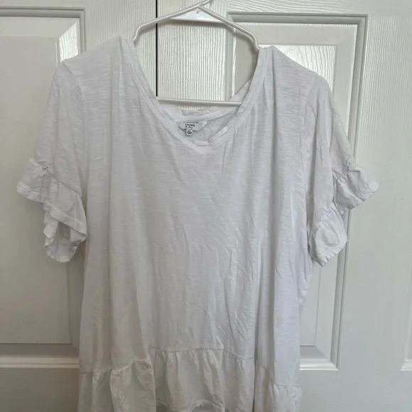 White Ruffle Top - Picture 1 of 2